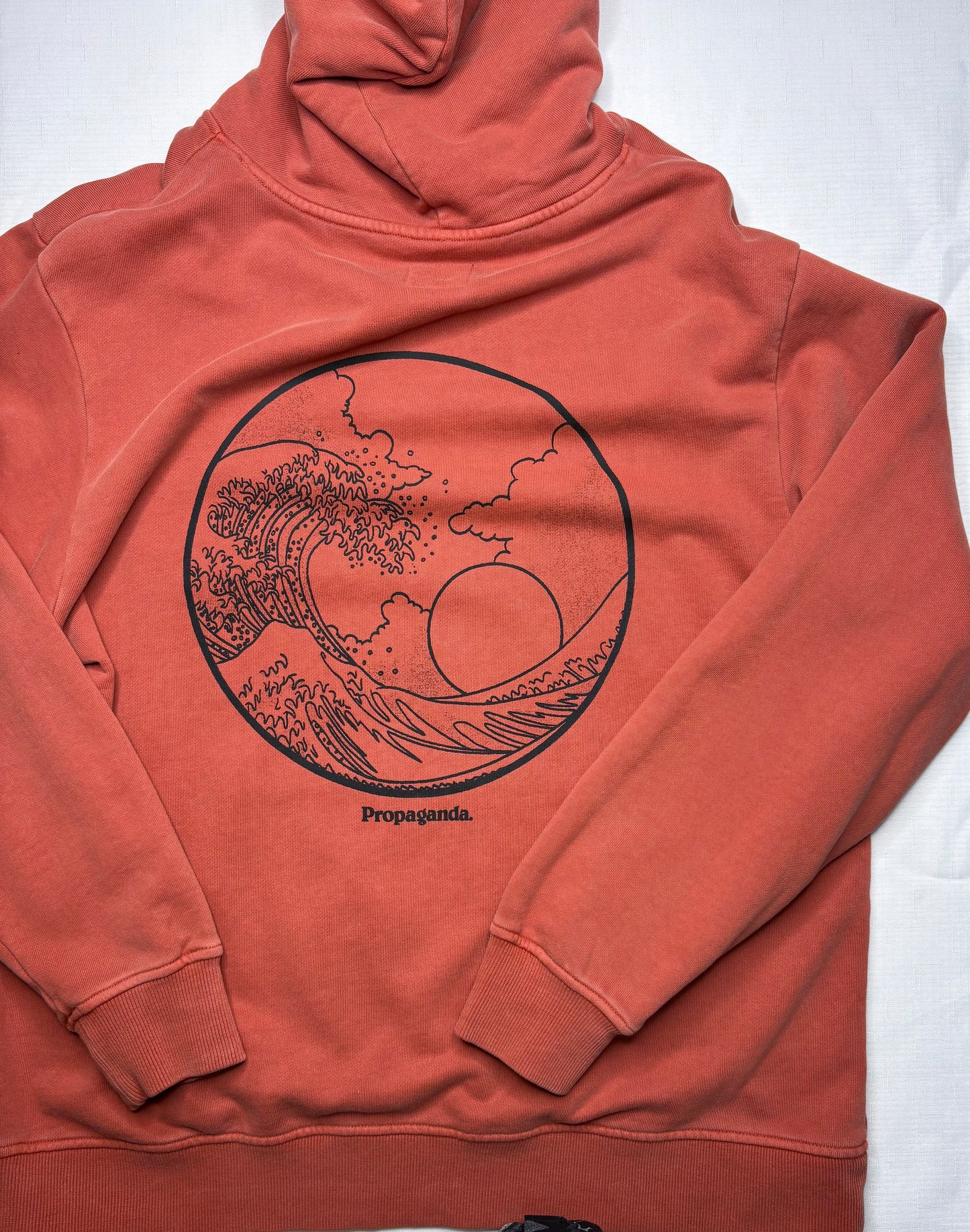 Propaganda Pullover