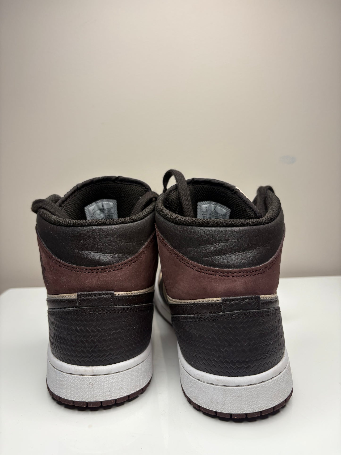 'Nike' Air Jordan 1 Mid SE Paris YMCA