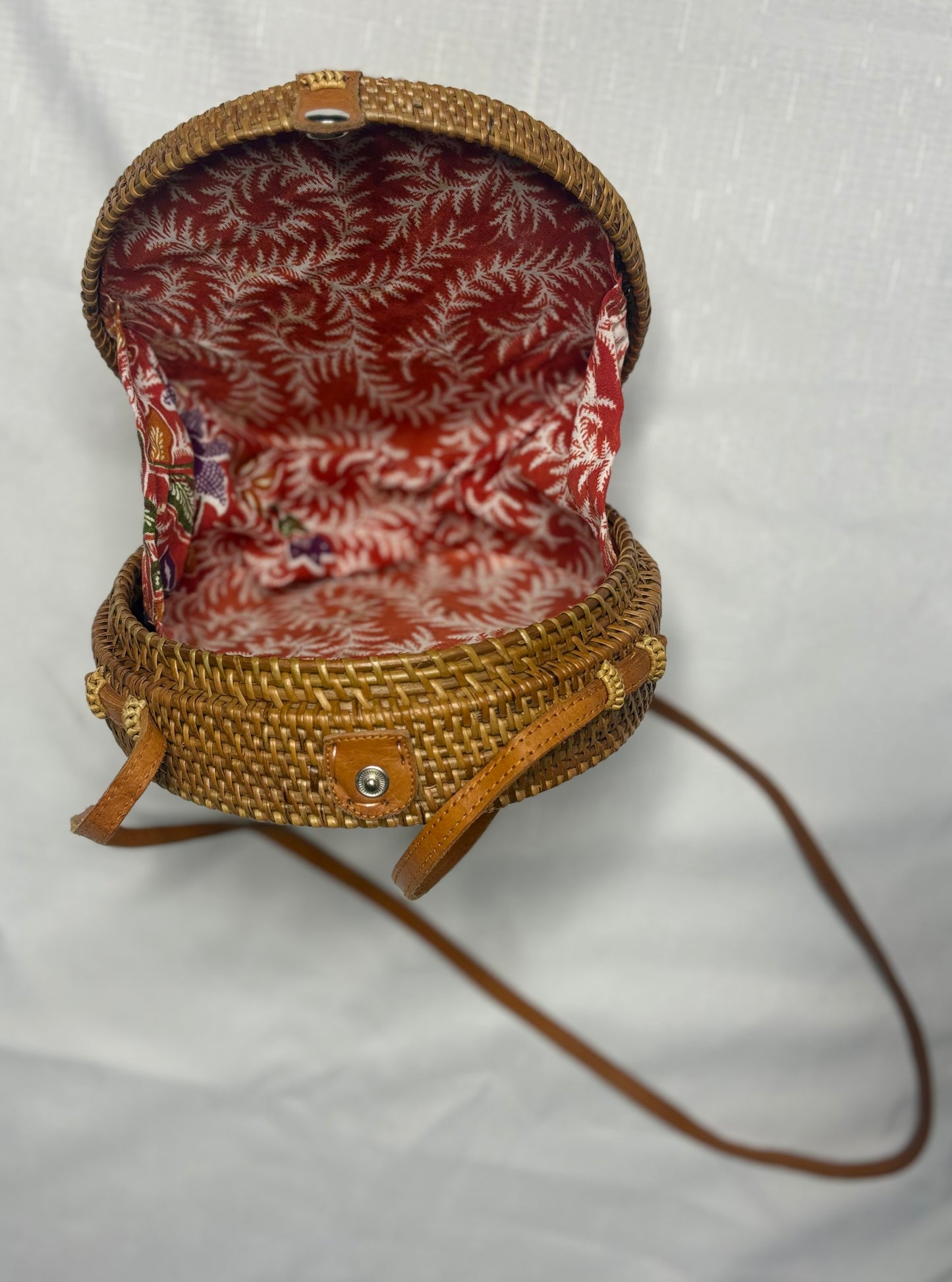 Handwoven Rattan Circular Box Bag