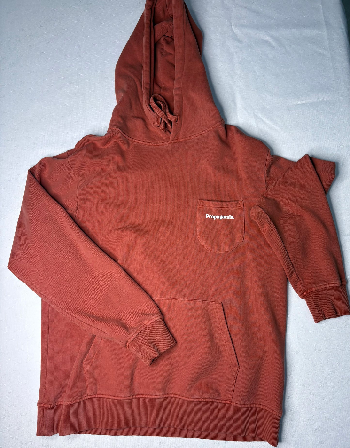 Propaganda Pullover
