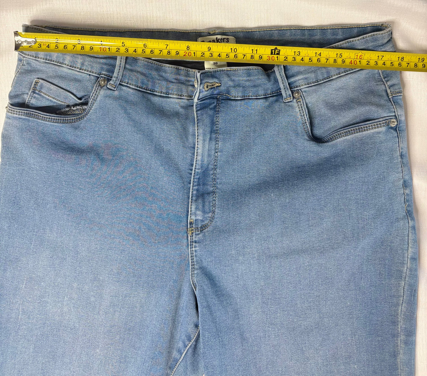 'Breakers' Light Denim Stretch Denim Jeans