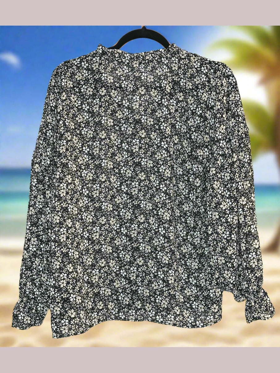 'Decjuba' Black Floral Blouse