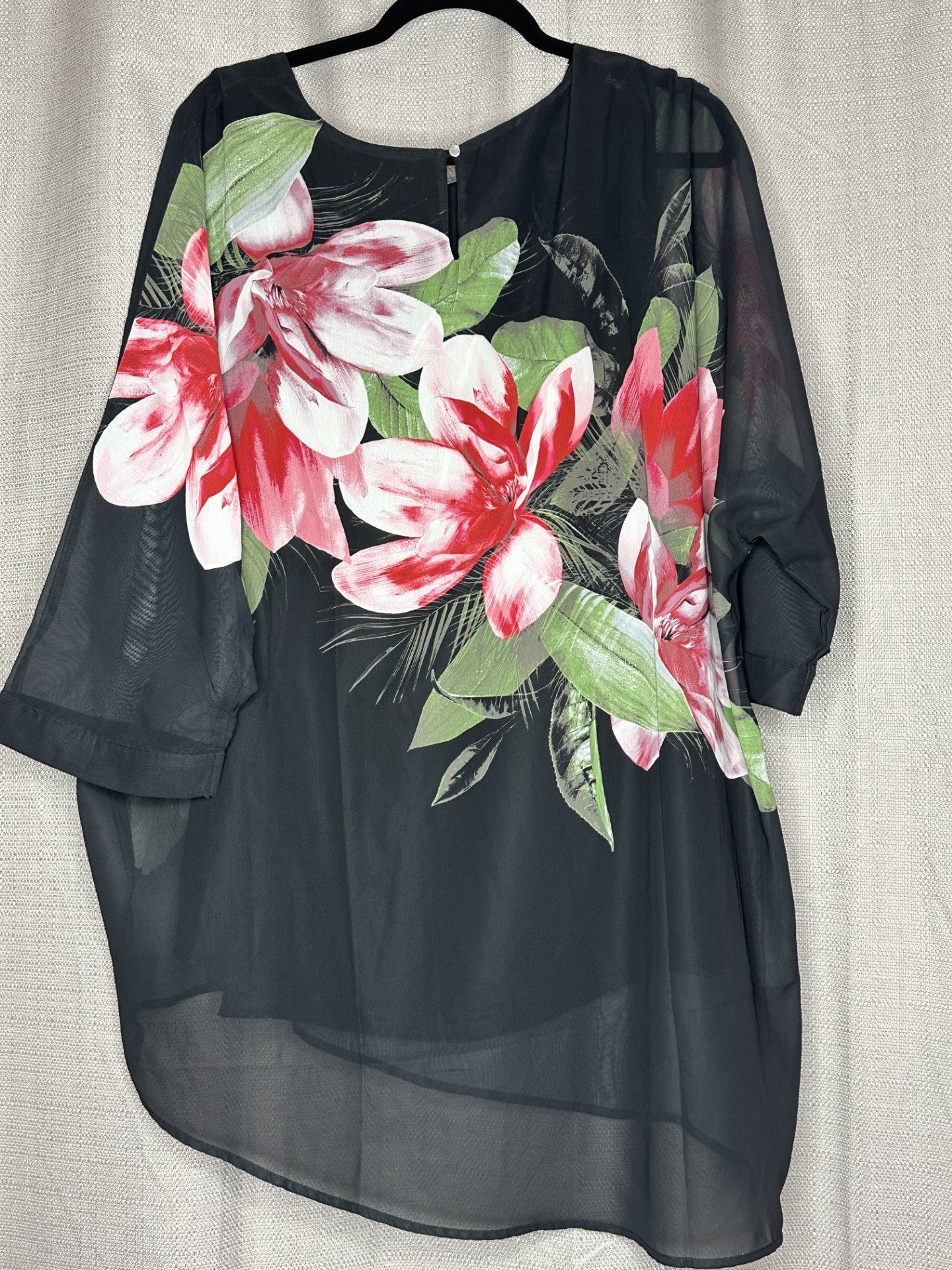 *NEW 'Avenue Studio' Black Chiffon Floral Blouse