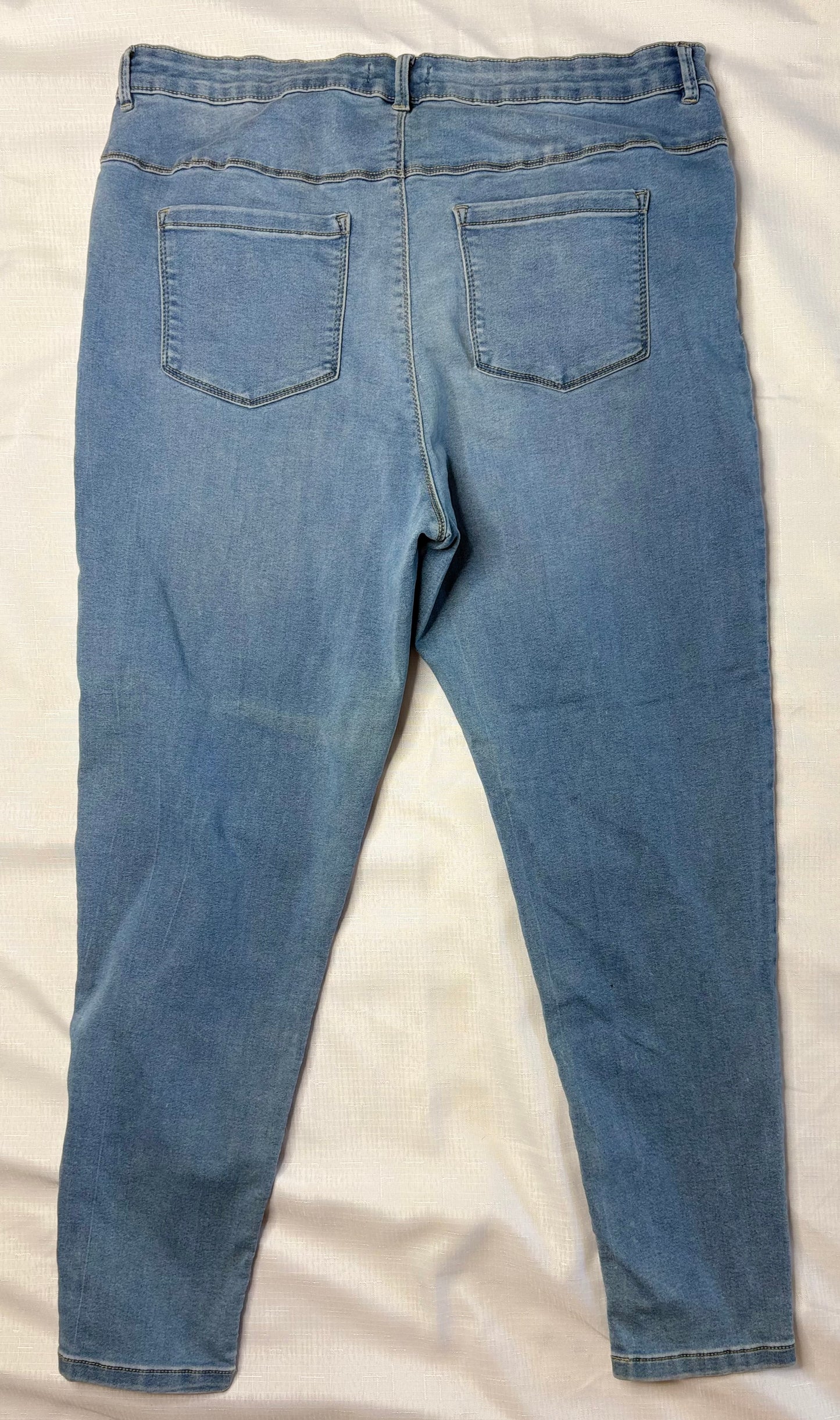 'Breakers' Light Denim Stretch Denim Jeans