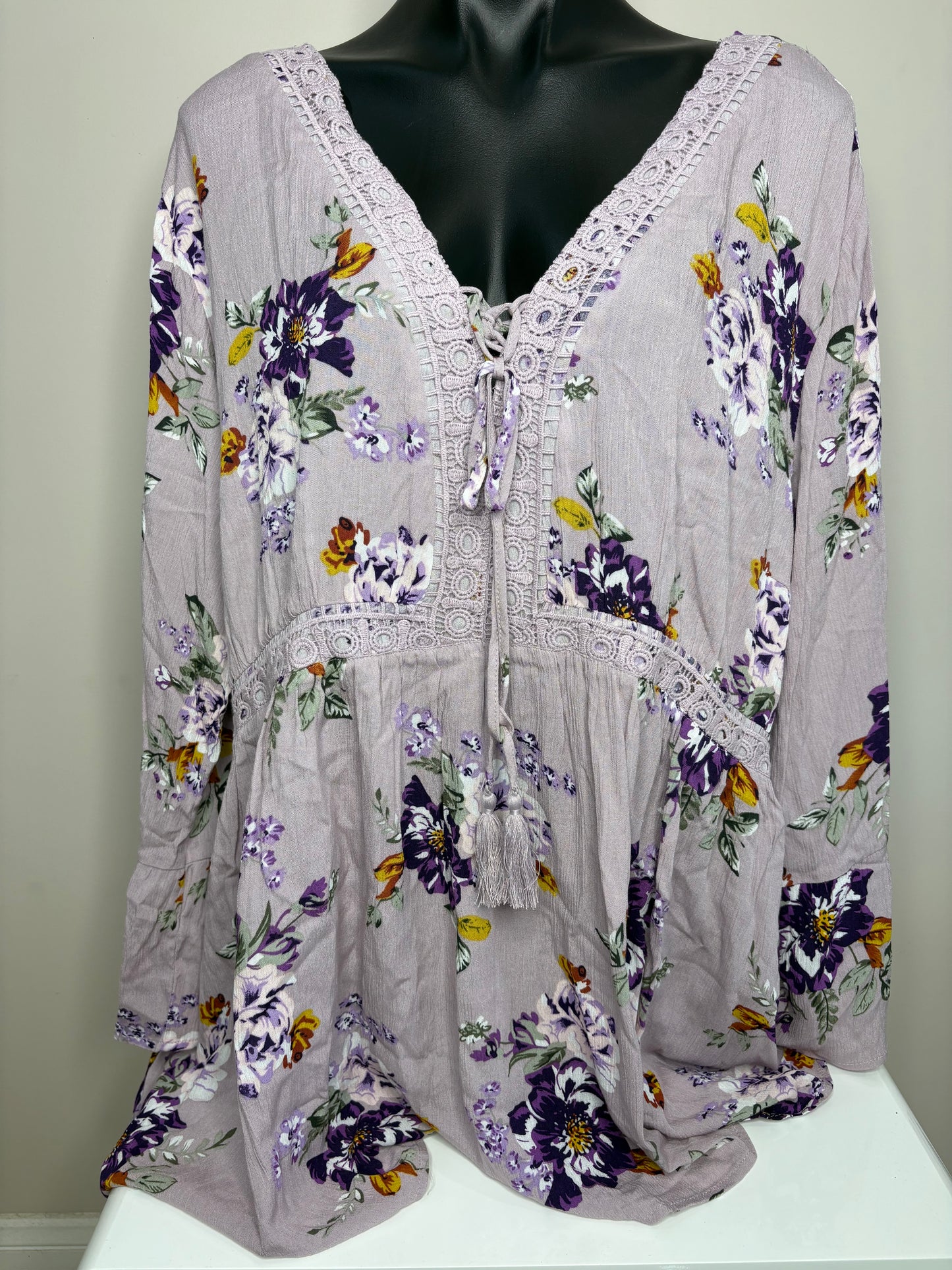 *NEW 'Isobelle' Lilac Floral Blouse