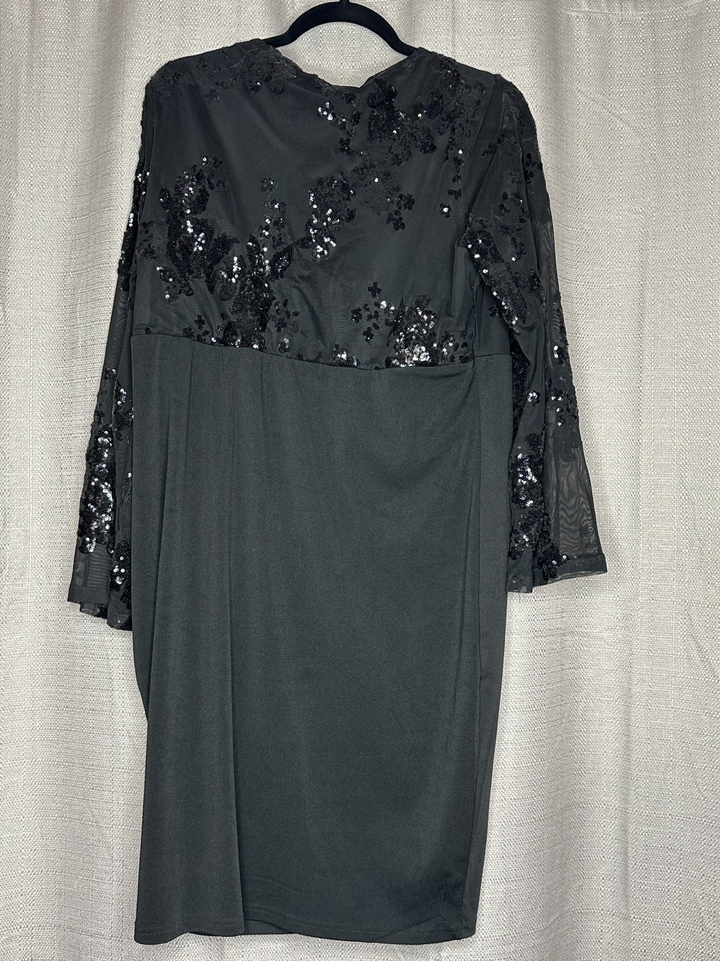 *NEW 'Nextmia' Black Sequin Dress