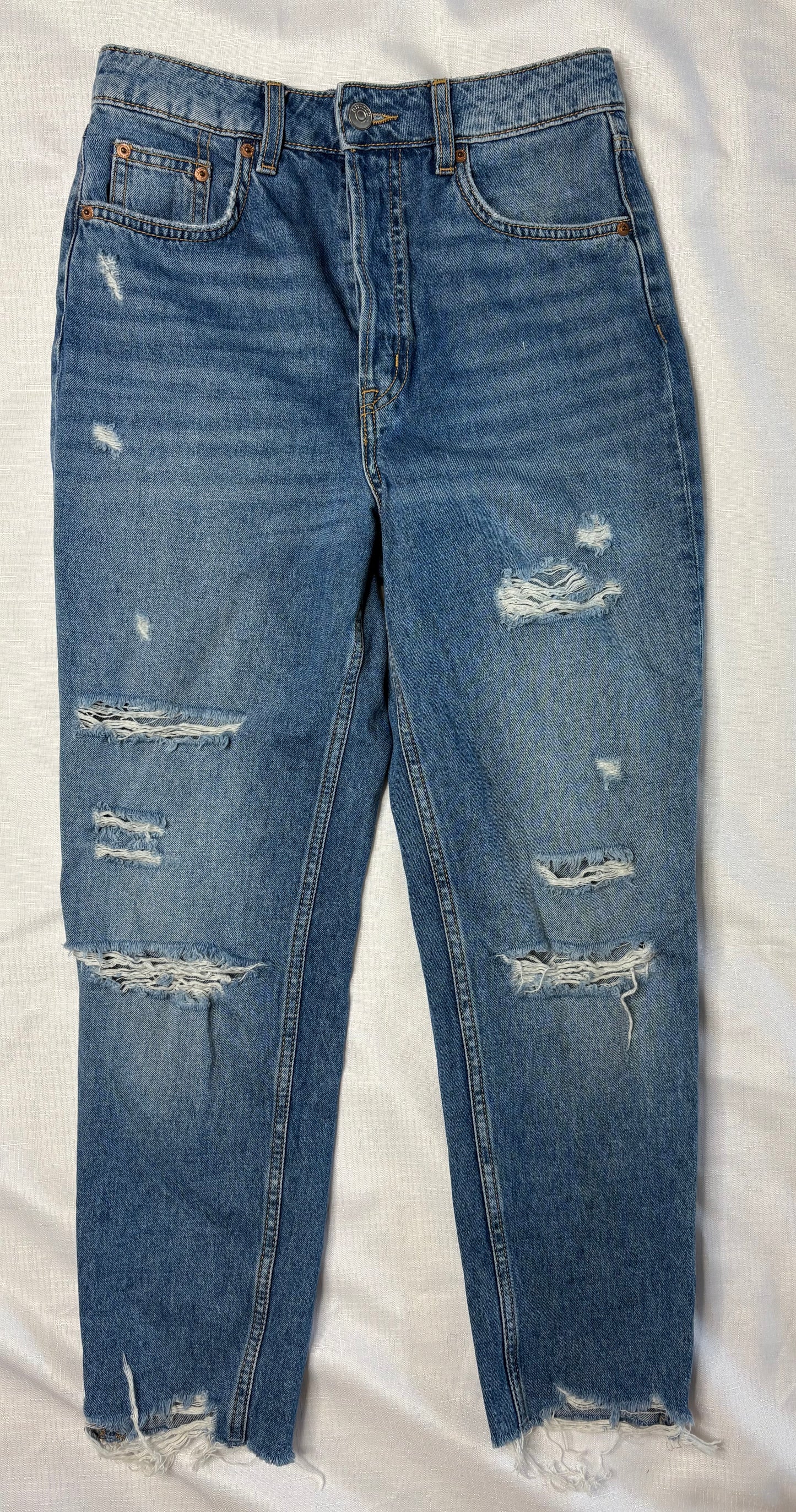 H & M Frayed/ Distressed Jeans Sz 8