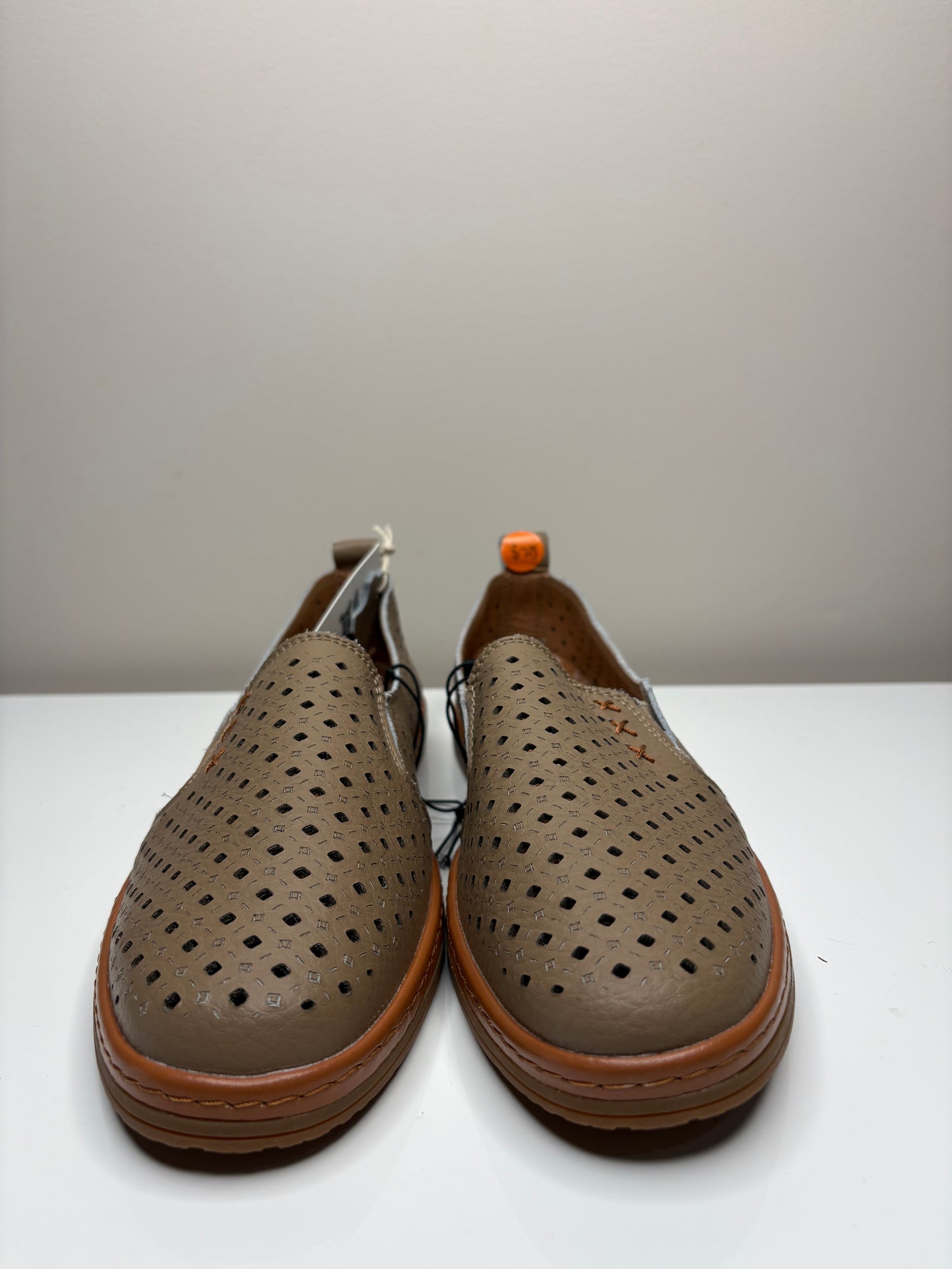 * NEW Rivers Supersoft Flats SZ 9