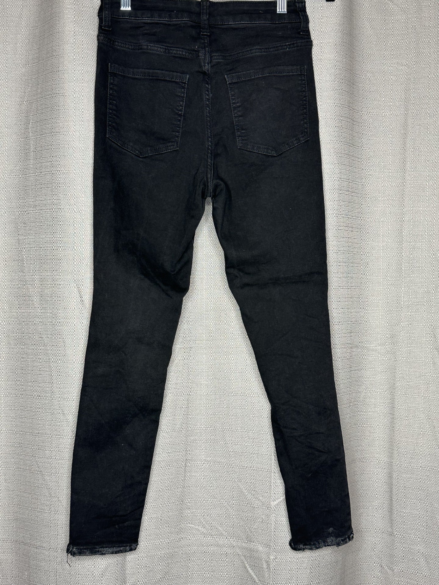 'Target' Distressed Crop Black Jeans