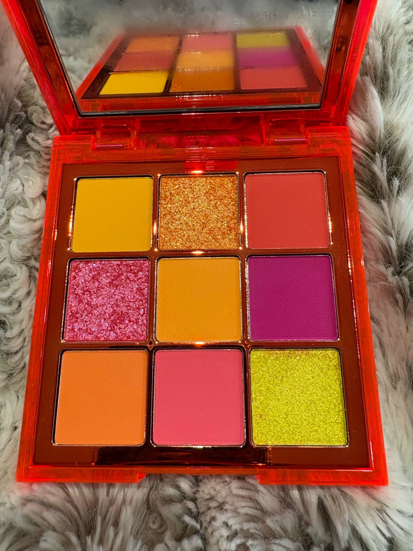 *NEW* ‘Huda Beauty' Neon Eyeshadow Palette