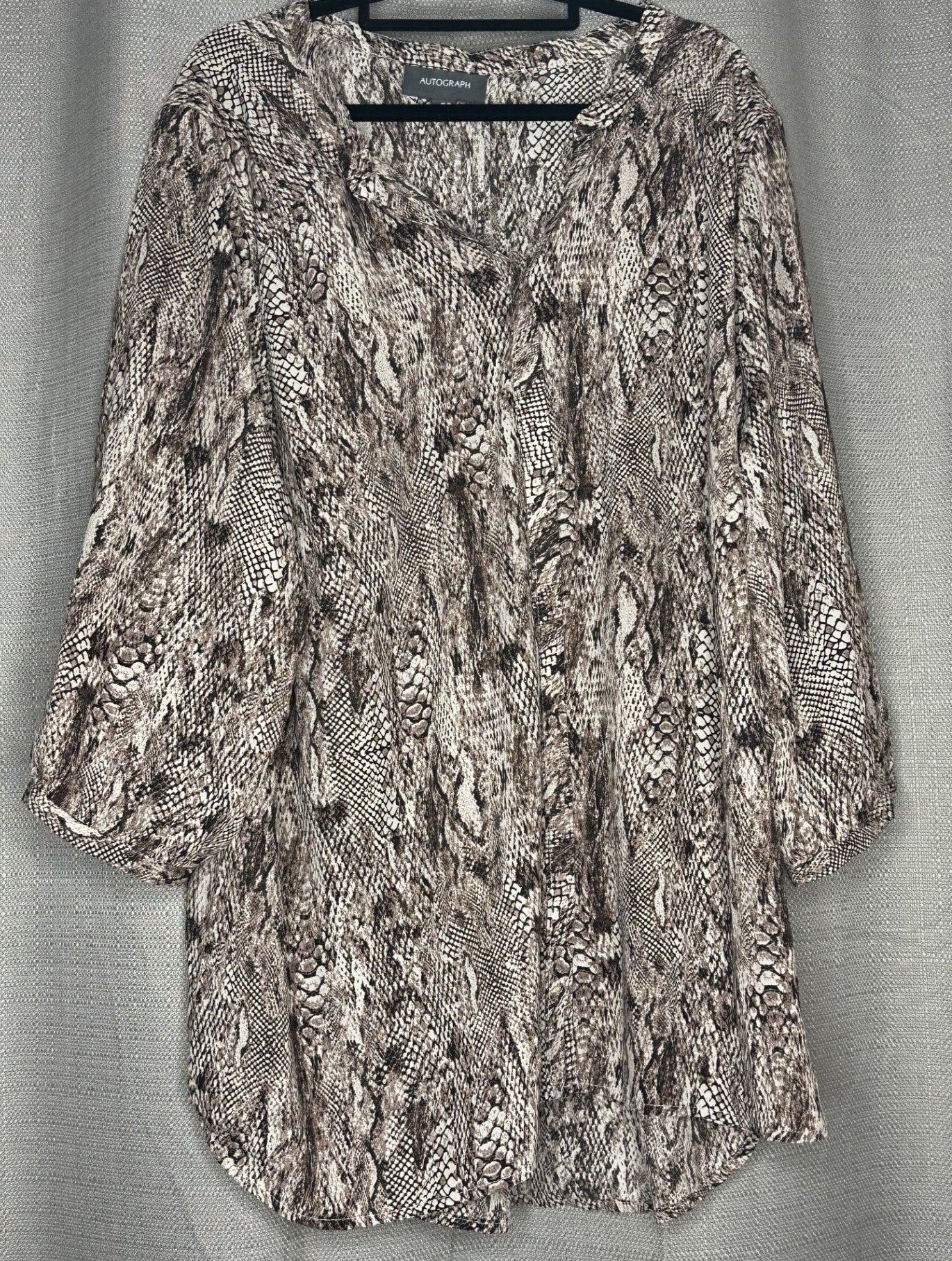 Snakeskin patterned Plus size top