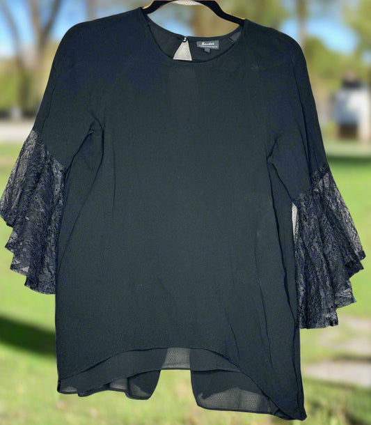 Black blouse with lace sleeves 