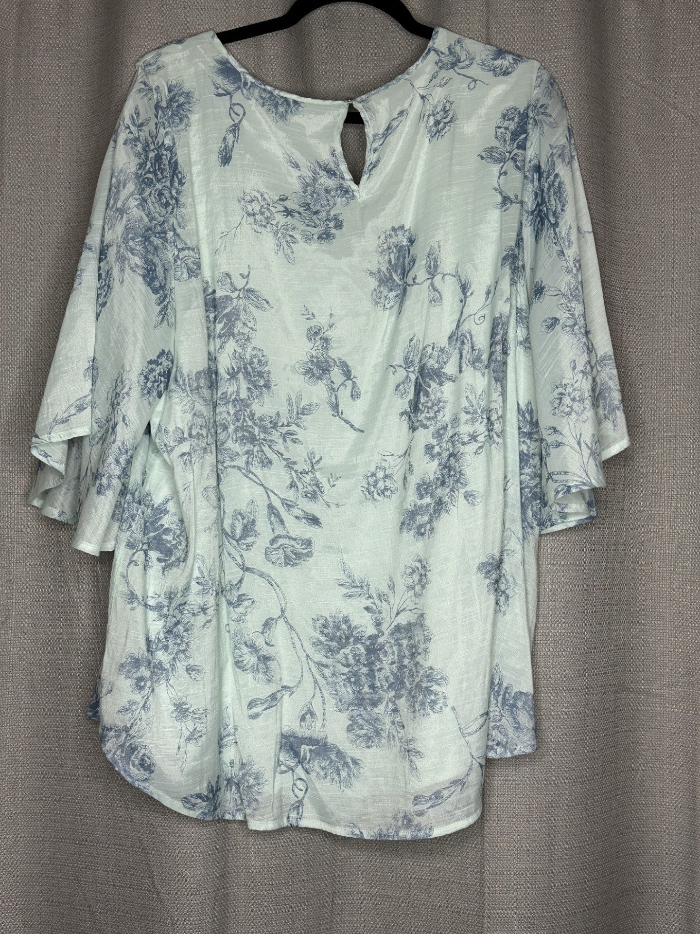 'BeMe' Light Blue Floral Blouse