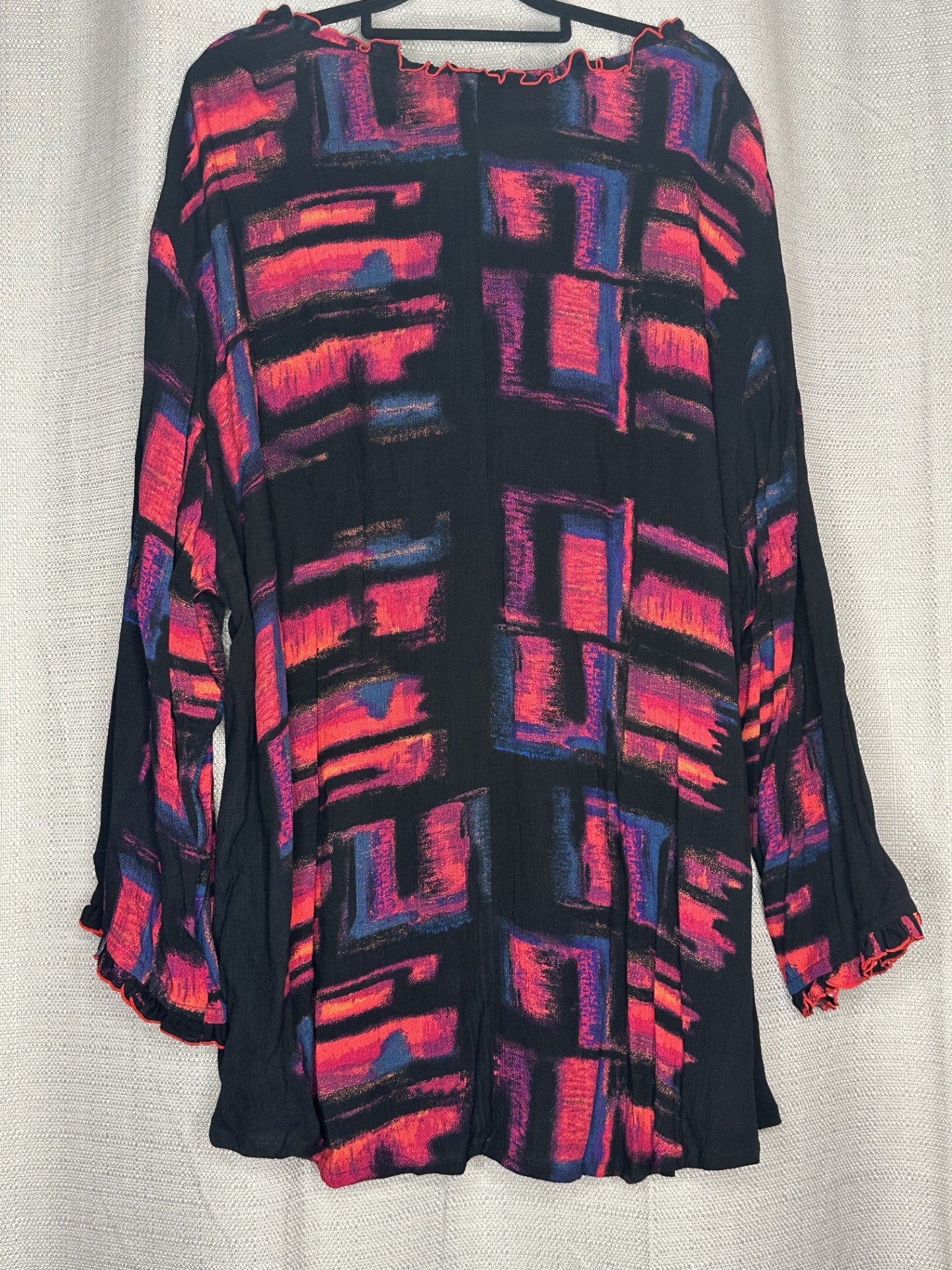 *NEW 'Kita-Ku' Abstract Ruffle Blouse