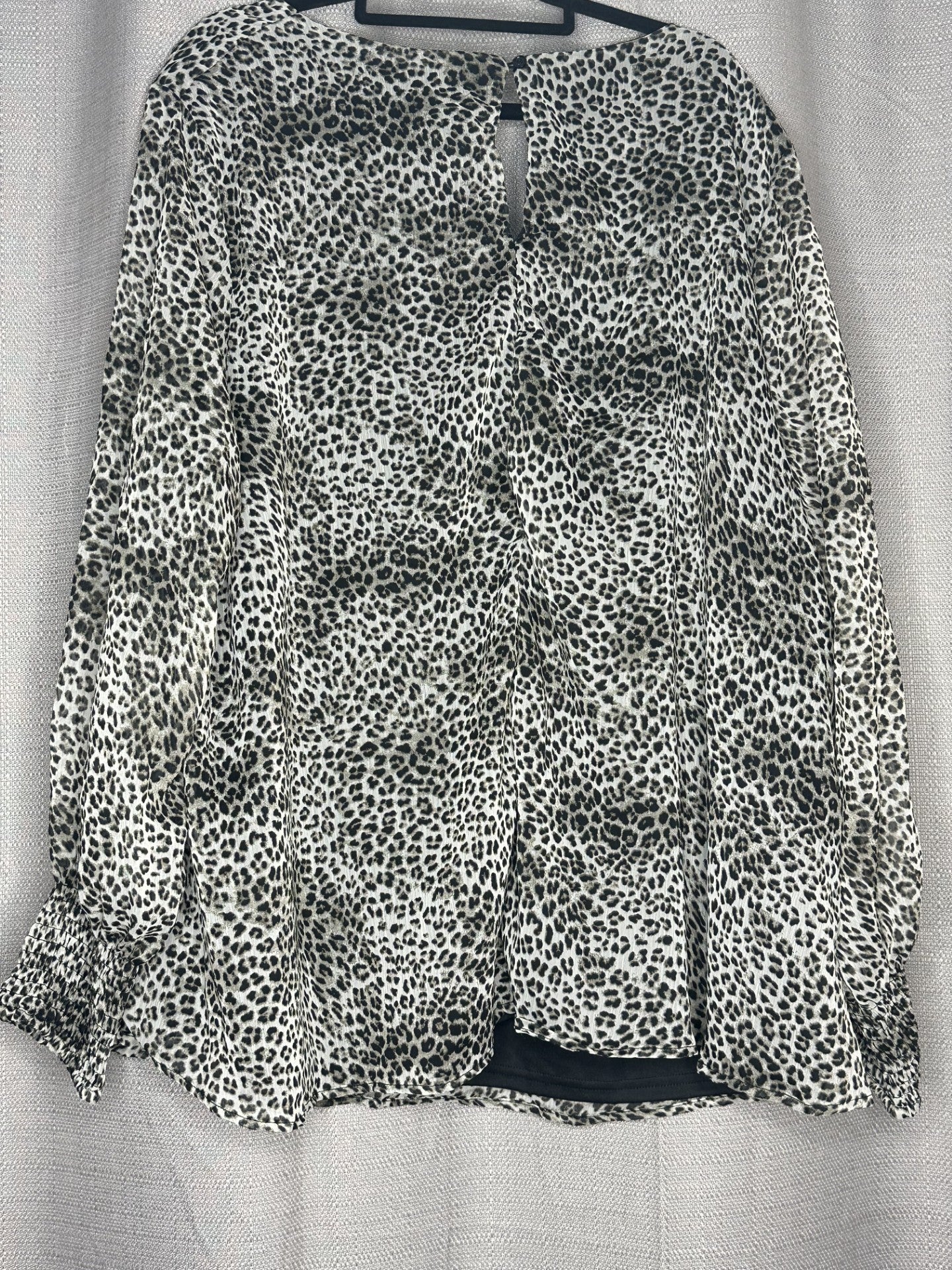 *NEW 'BeMe' Leopard Print Blouse