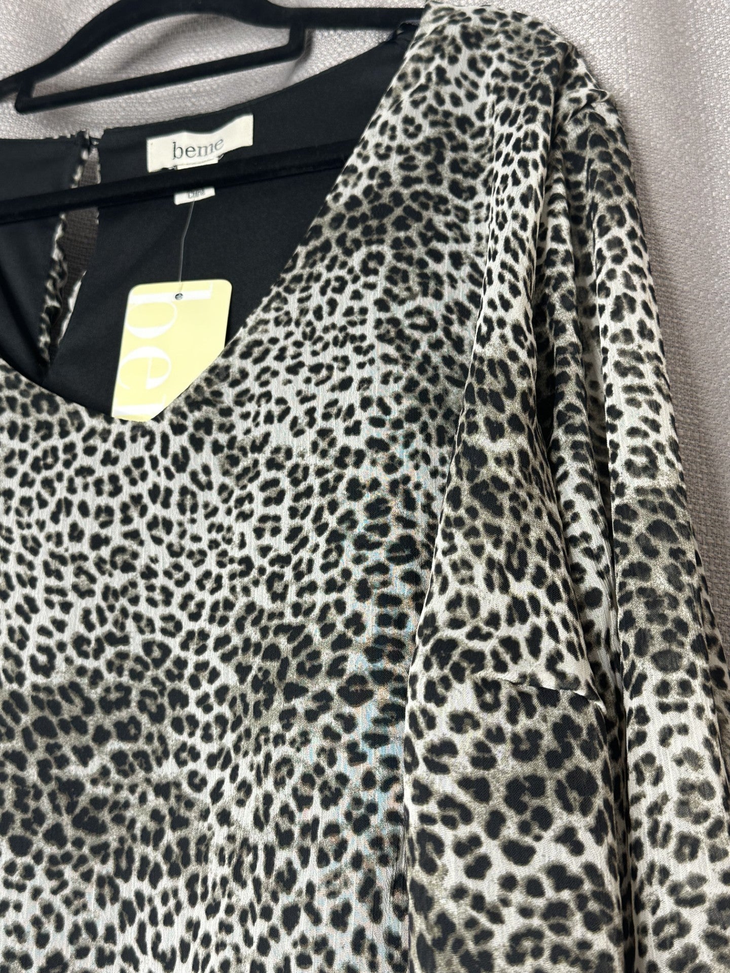 *NEW 'BeMe' Leopard Print Blouse