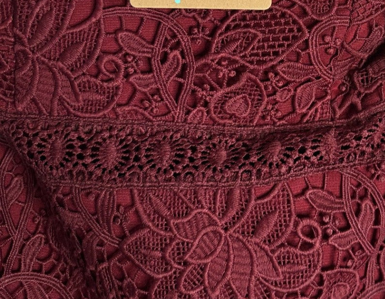 'Whyte Valentyne' Burgundy Lace Formal Dress