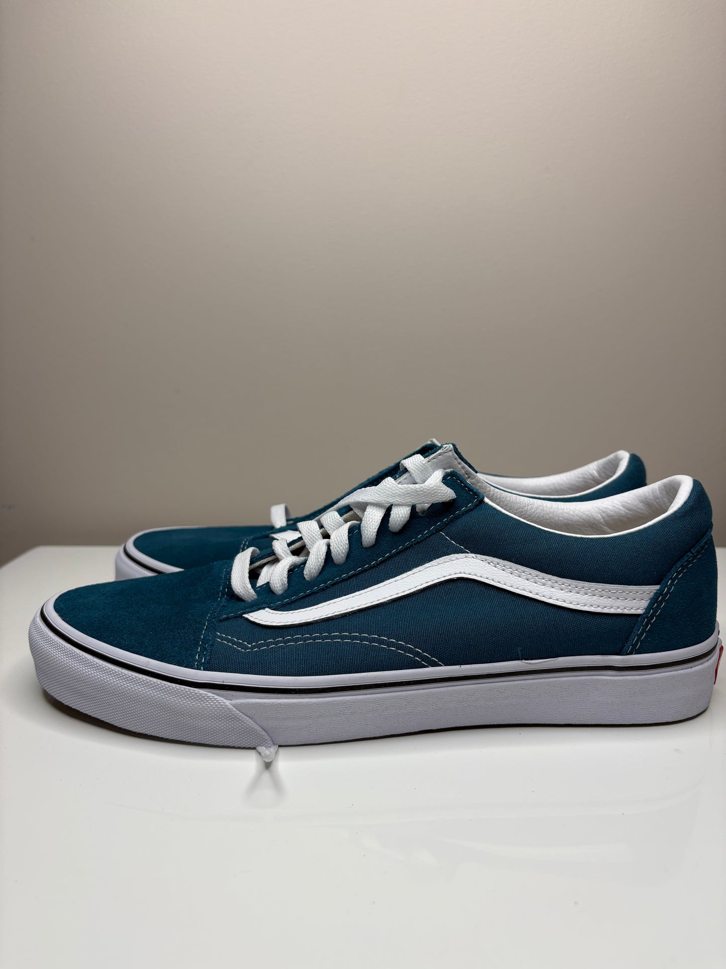 *NEW 'Vans' Old Skool Blue Coral Shoes