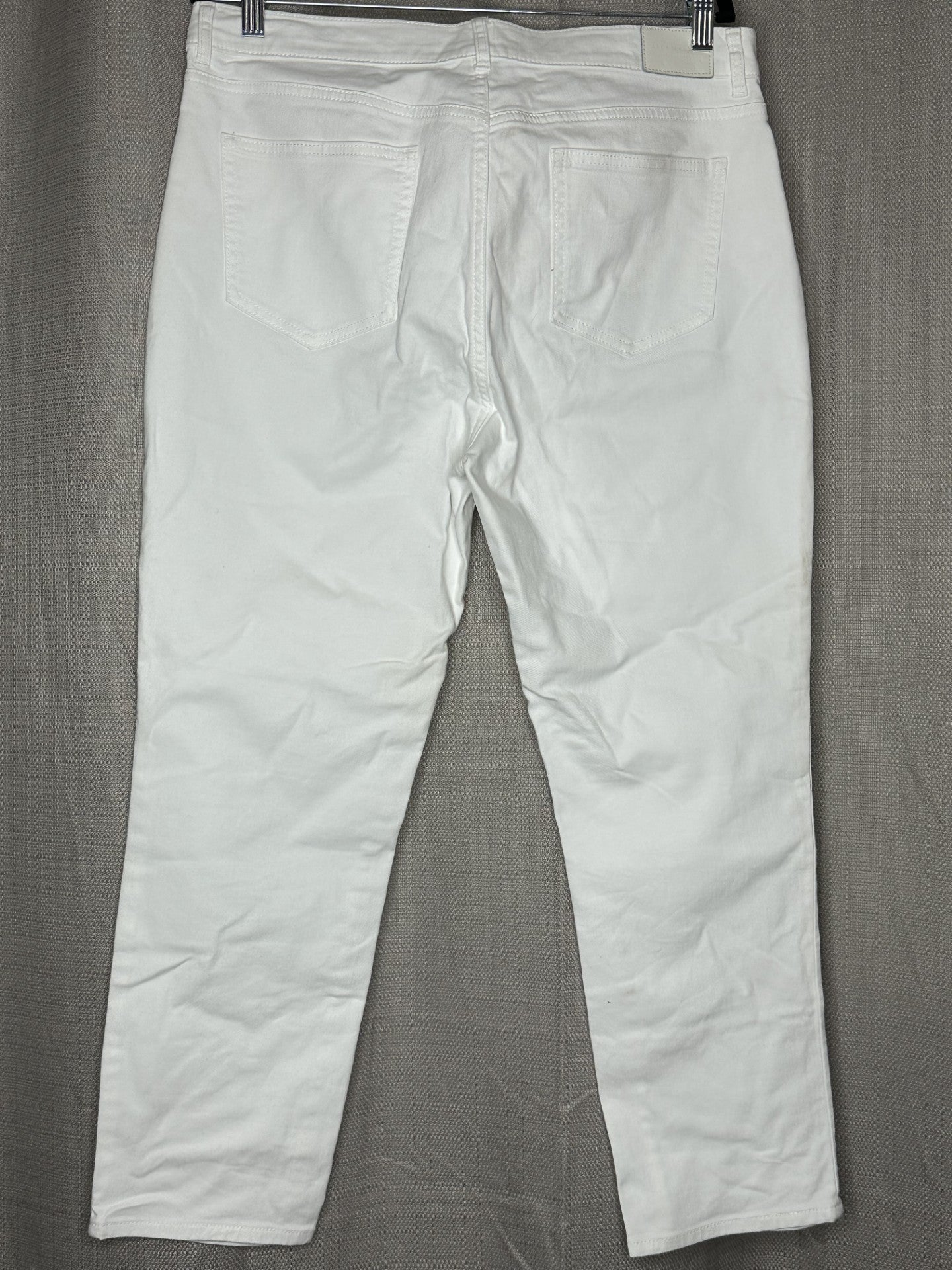 *NEW 'Sportscraft' White Denim Jeans