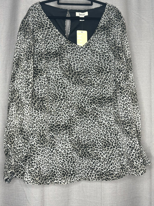 Leopard print plus size  blouse 