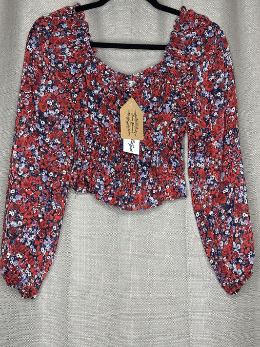 Floral patterned top 