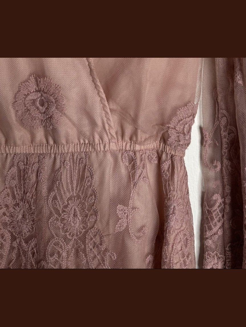 'Showpo' Pink Lace Playsuit