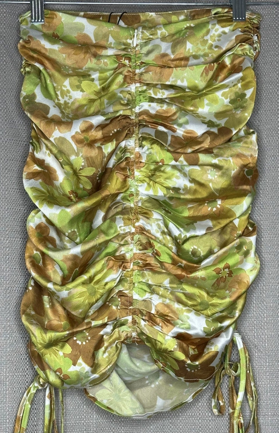 *NEW 'Finders Keepers The Label' Gigi Green Floral Skirt