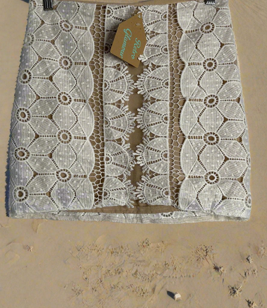 'White Closet' Lace Floral Skirt